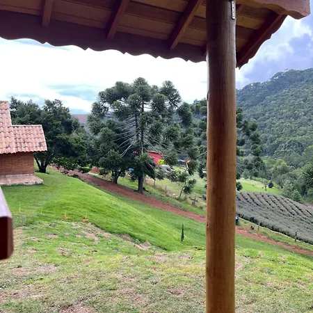 Chales Pinheiros Da Mantiqueira Camanducaia Exterior photo