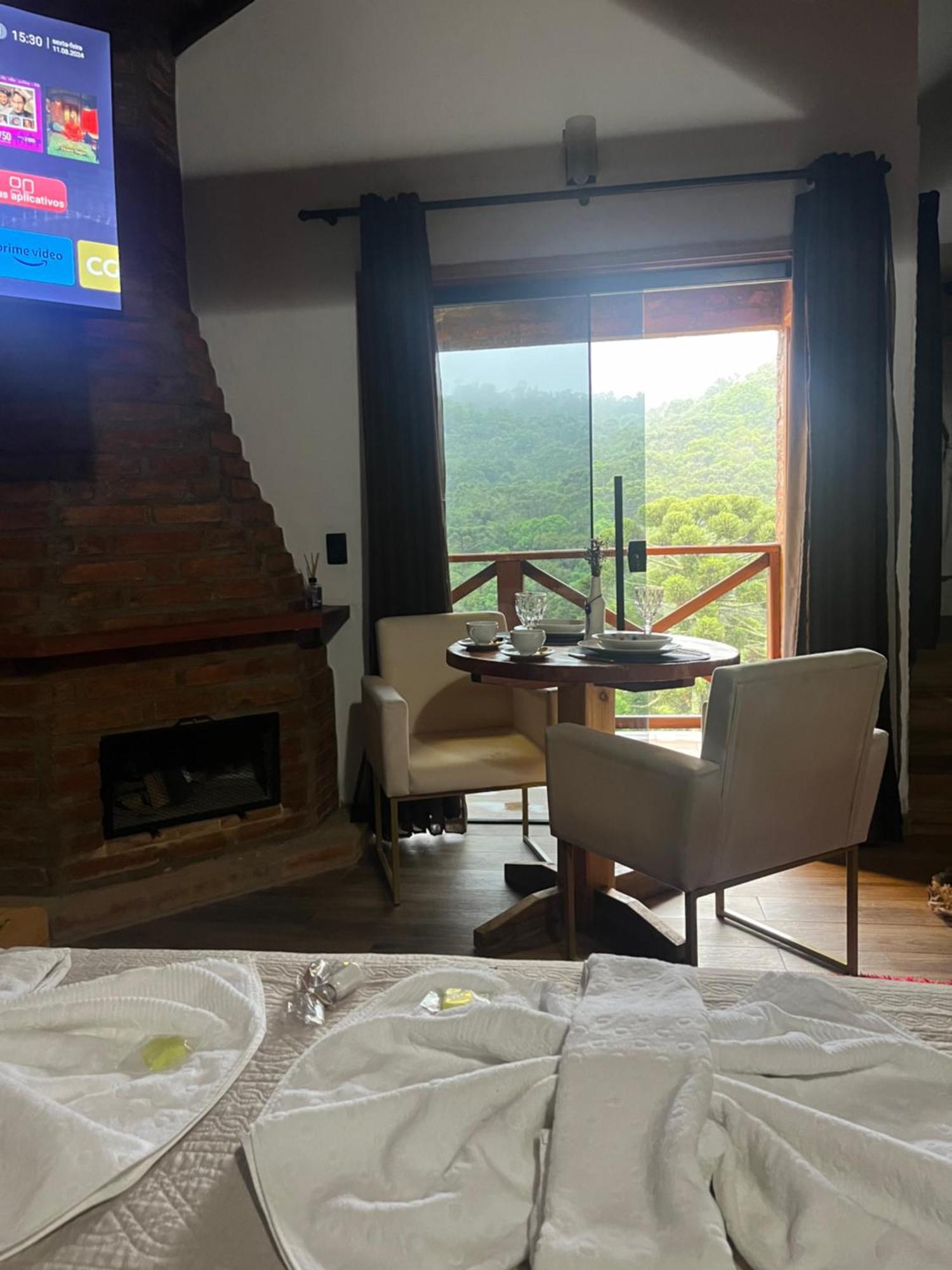 Pinheiros Da Mantiqueira Lodge