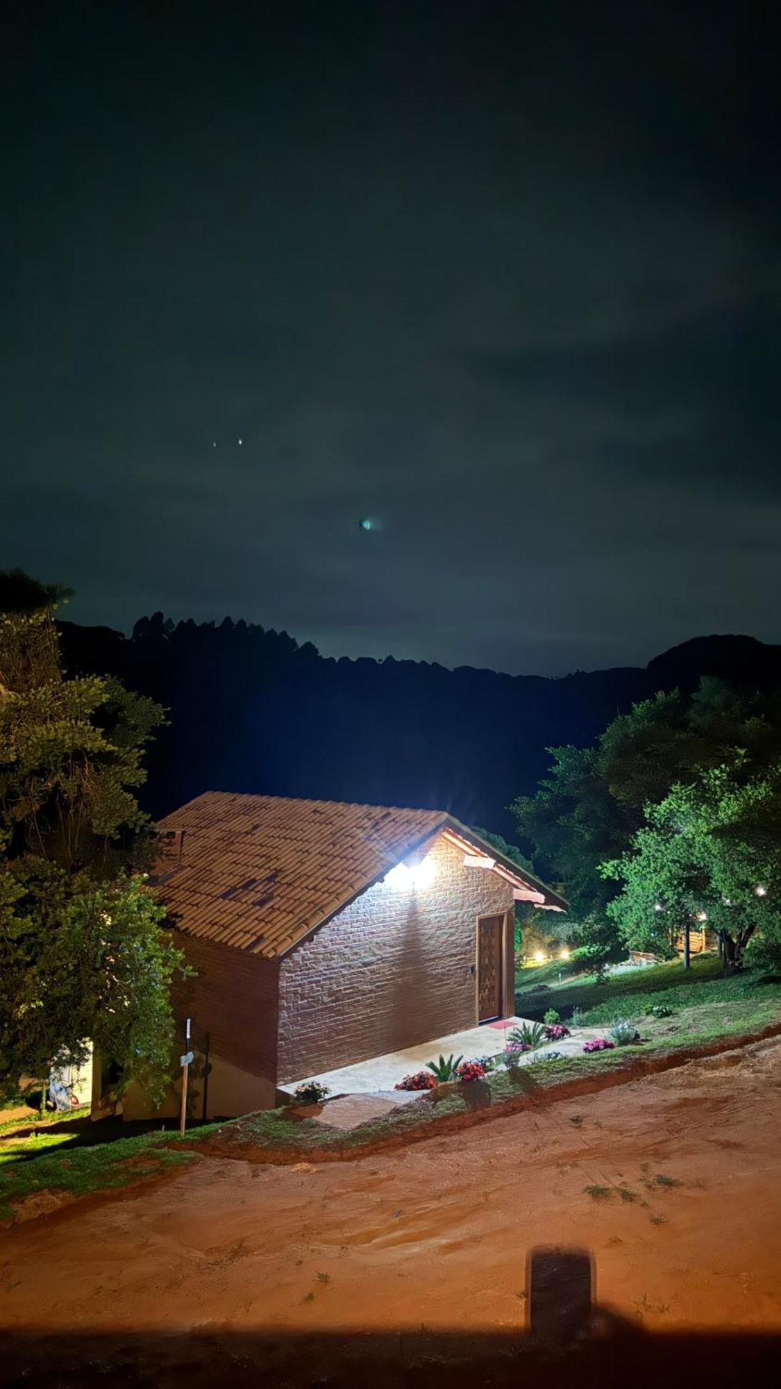 Pinheiros Da Mantiqueira Lodge